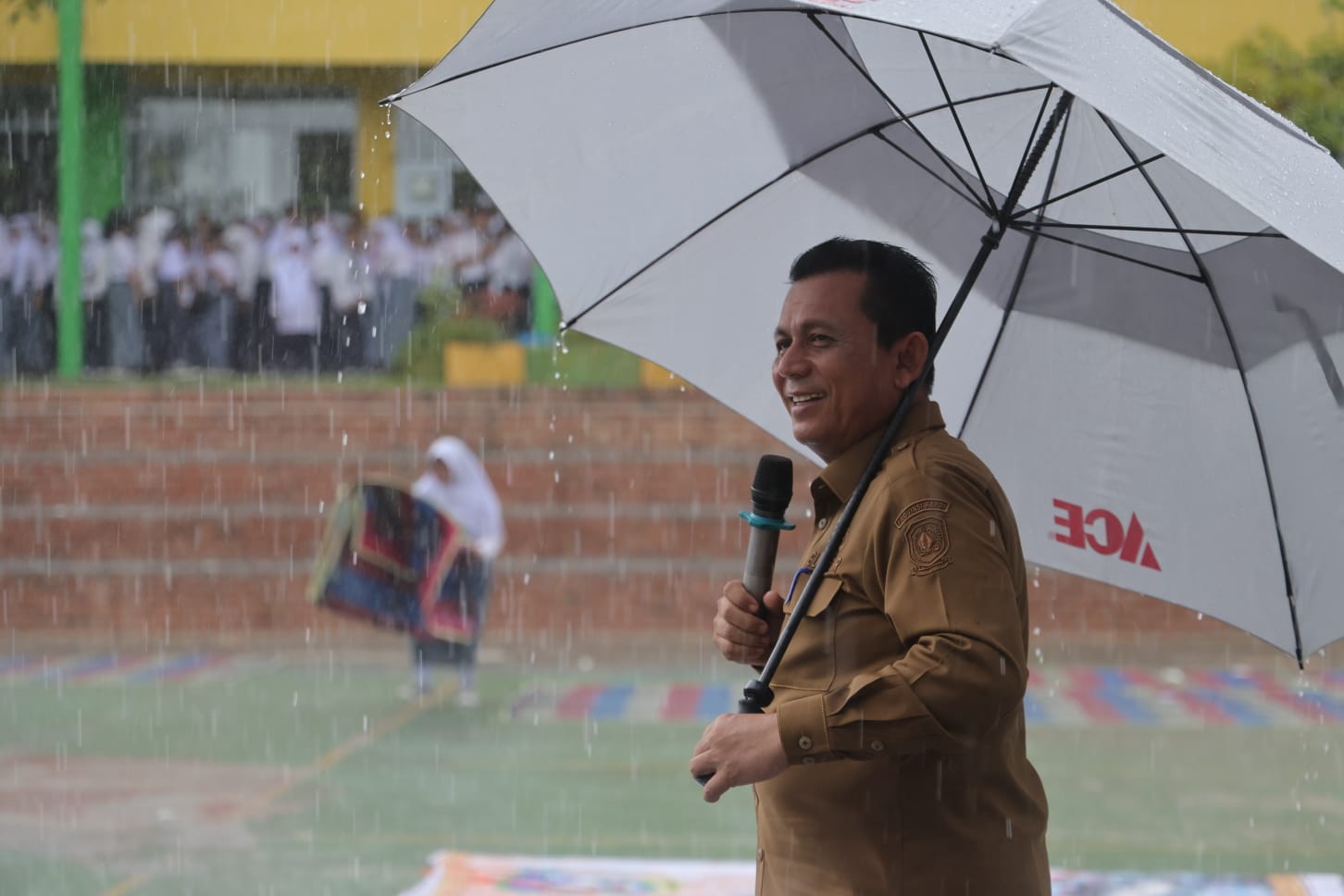 Gubernur Kepri Berkunjung ke SMKN1 Tanjungpinang, Ansar : Tidak Ada Kesuksesan Tanpa Kerja Keras dan Doa Orangtua